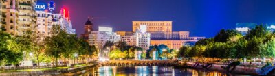 București, România